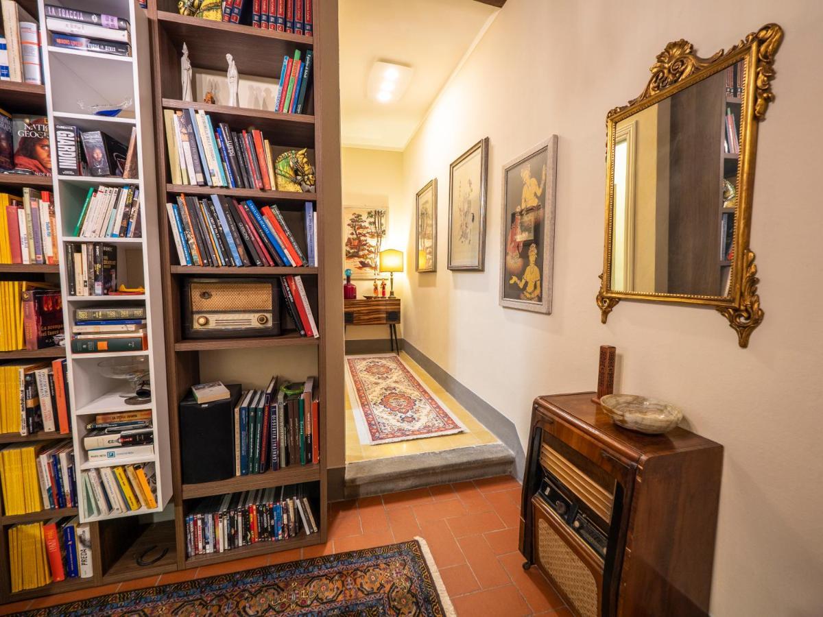 Luxury - Elegante Appartamento Nel Cuore Di لوكا المظهر الخارجي الصورة